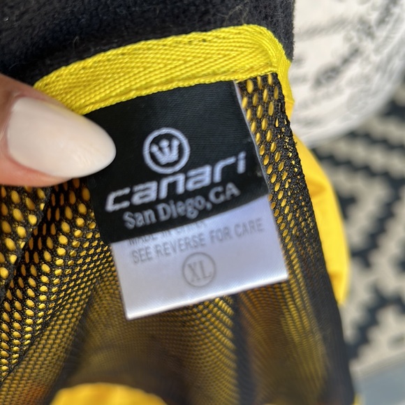 Canari San Diego Cyclist Jacket in Canary Yellow - Picture 5 of 7